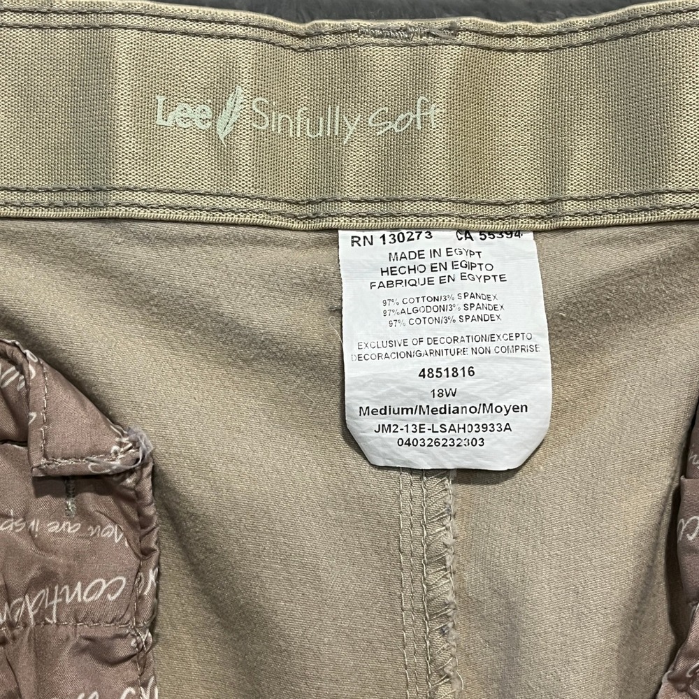Lee Chino Pants Womens 18W Khaki Sinfully Soft Straight Leg Stretch 4851816 - Picture 8 of 8